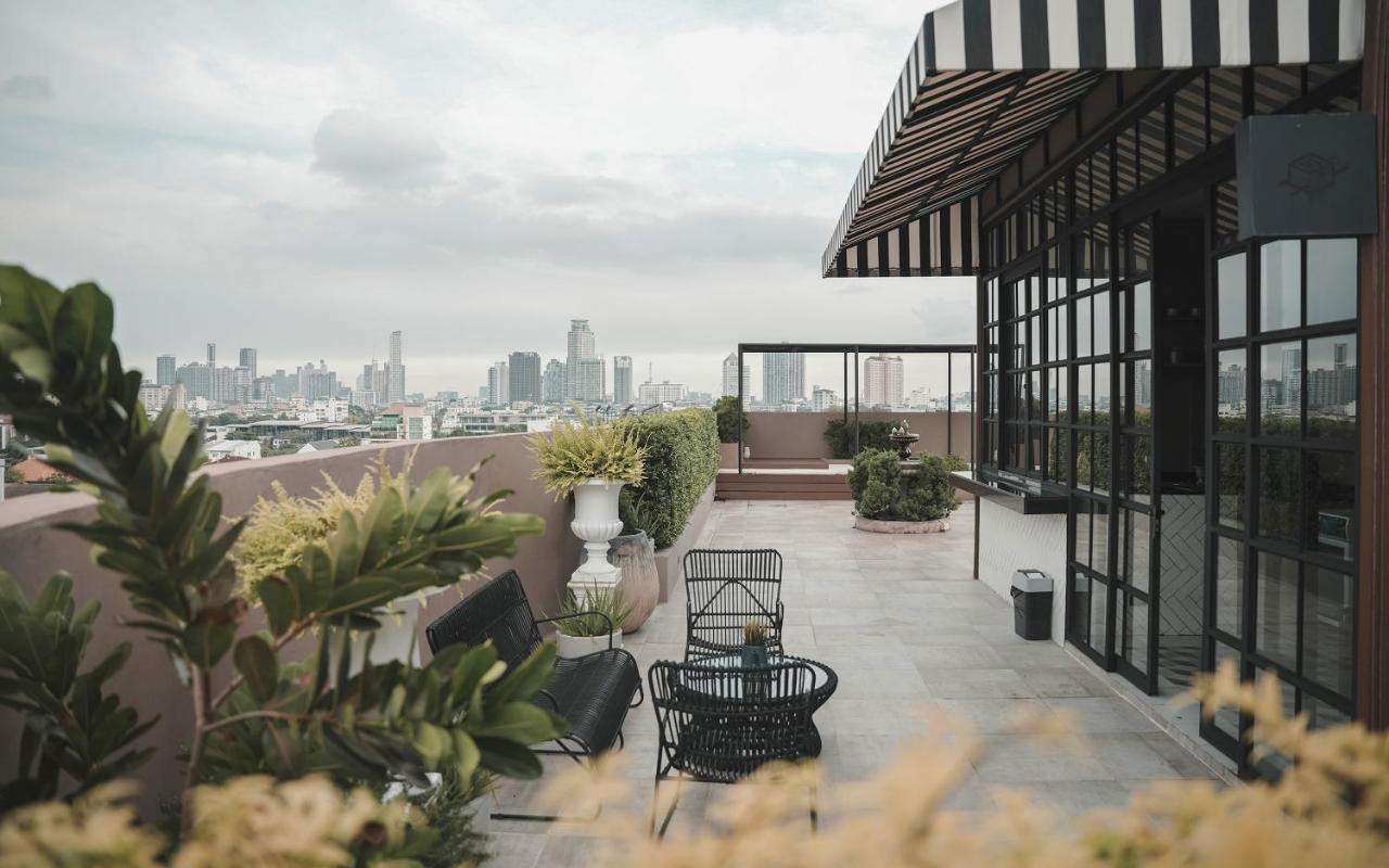 Thea Private Suites By Th District Bangkok Esterno foto